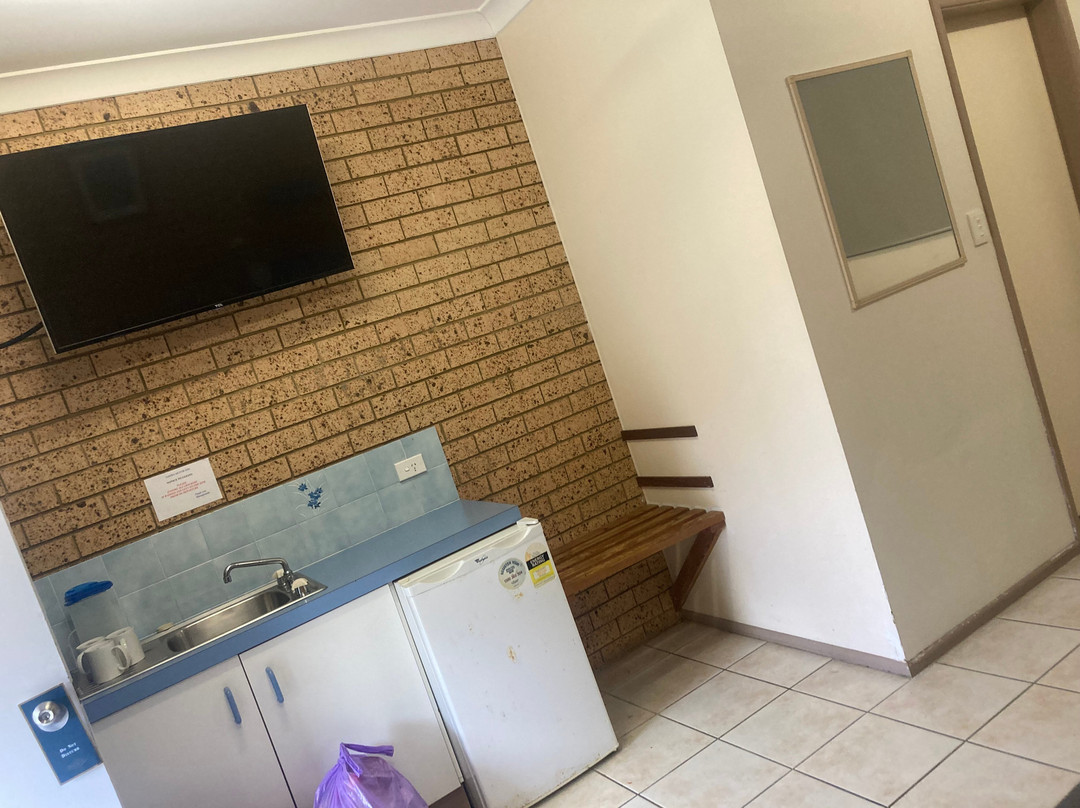 扬巴汽车旅馆主图