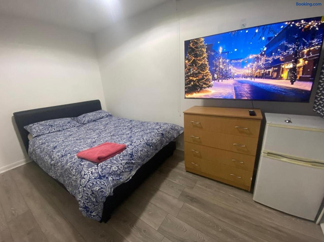 The Heathrow Lodge London Uk