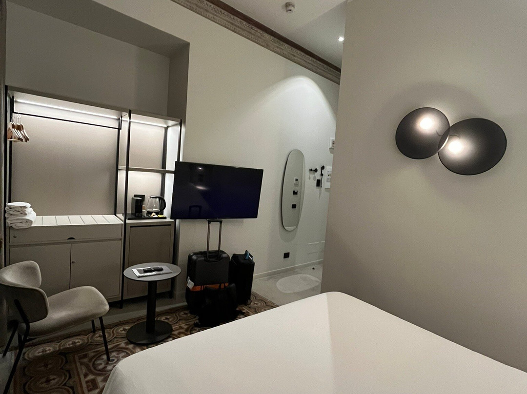 Bergamo Inn 21主图