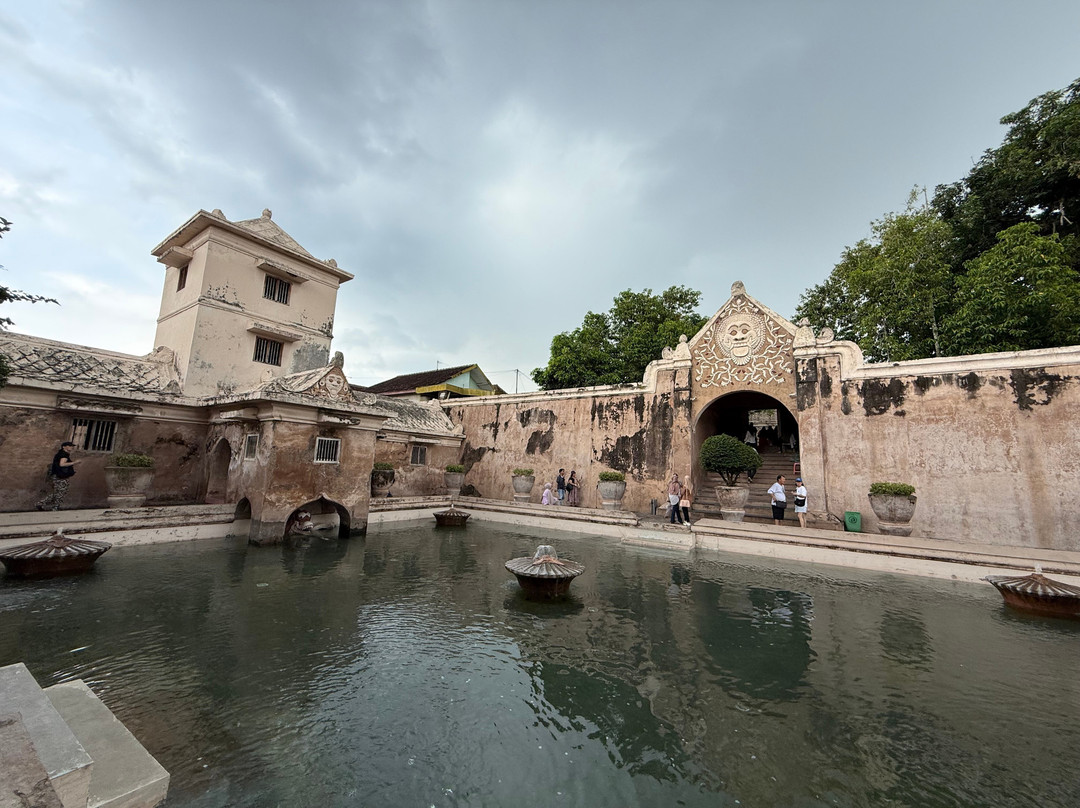 Lovely Borobudur Tours-日惹必去景点