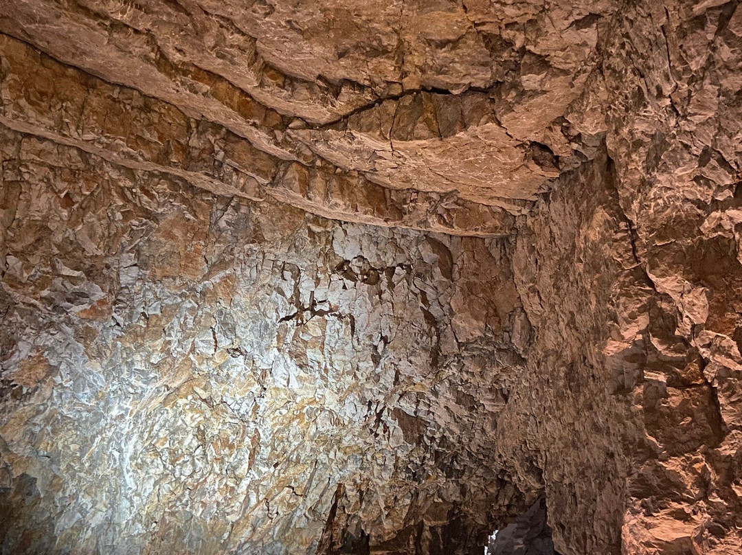 Grand Canyon Caverns-皮奇斯普林斯必去景点