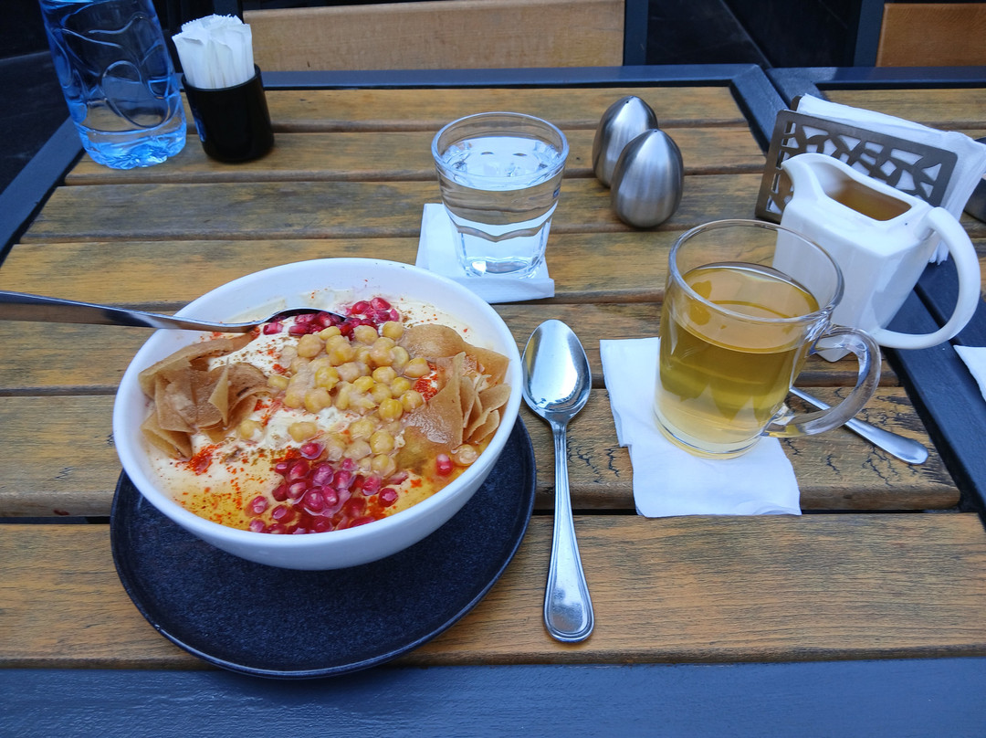 Rondo Cafe And Restaurant