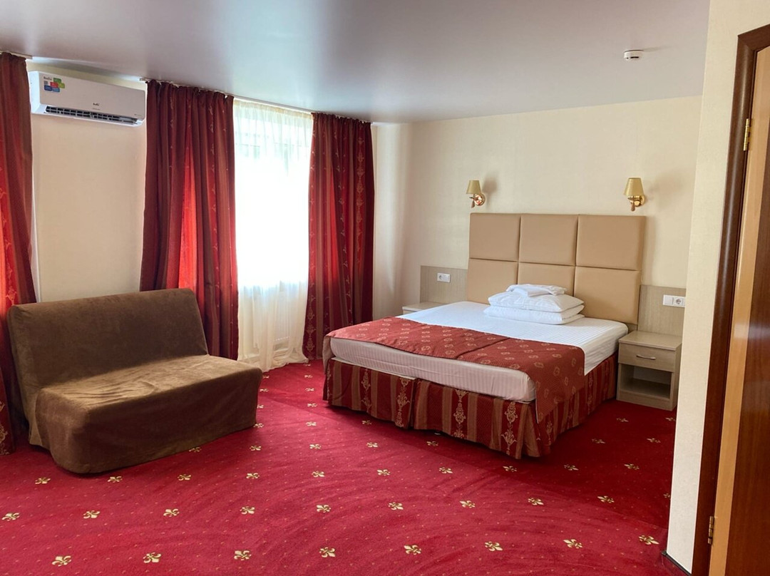 Amaks Vizit Hotel主图