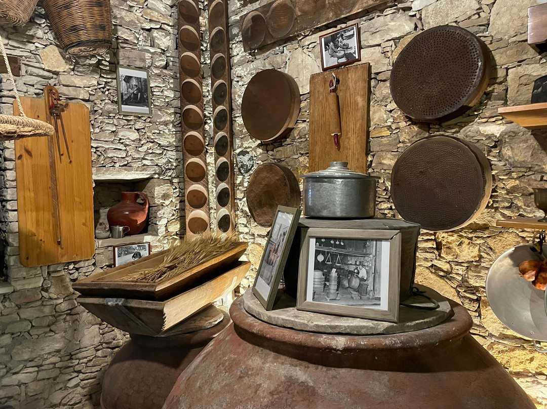 Timios Stavros Monastery-Omodos必去景点