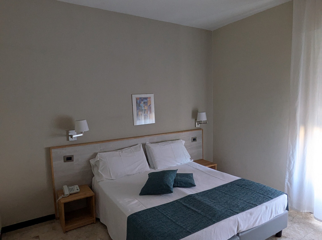 Hotel Mediterranee主图