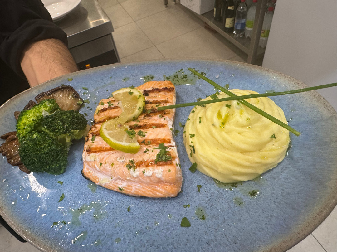 Restaurante Pizzrería Arolena