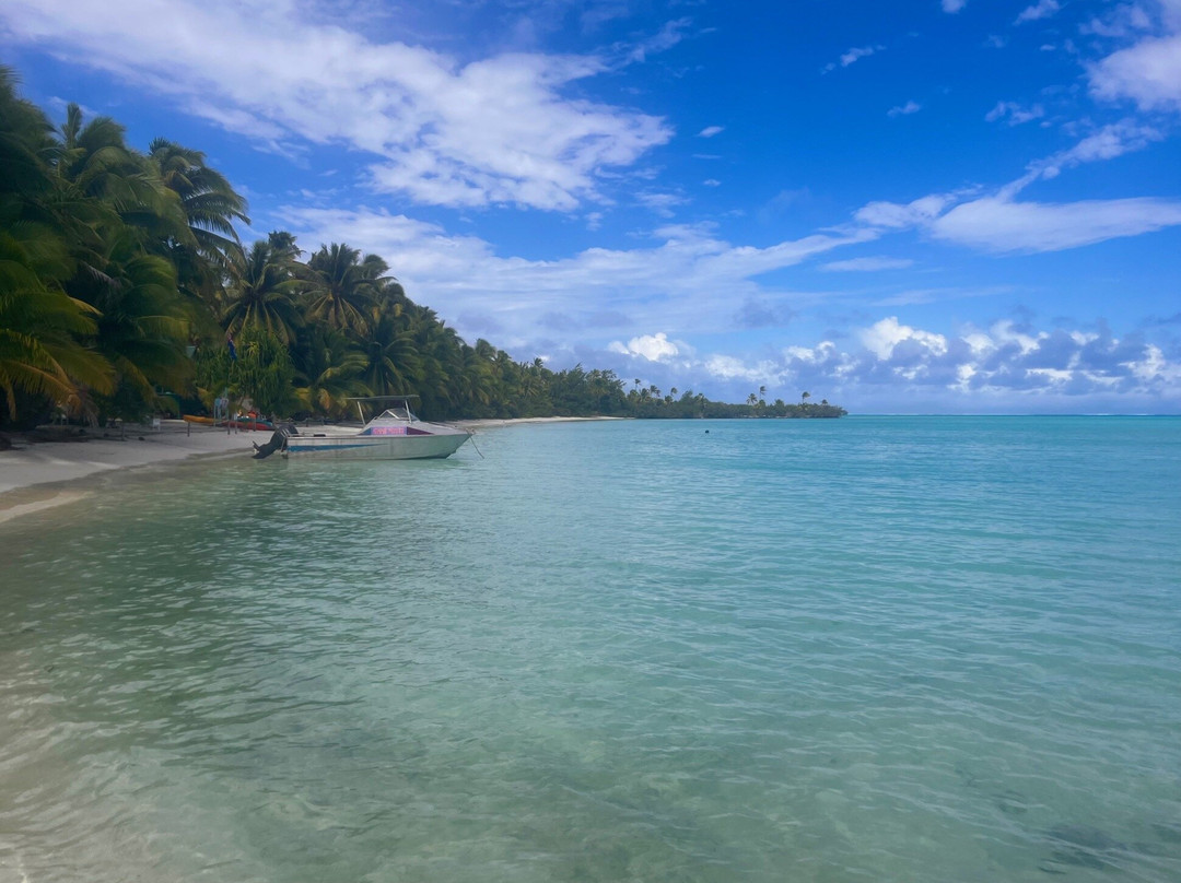 Akaiami Beach-艾图塔基必去景点