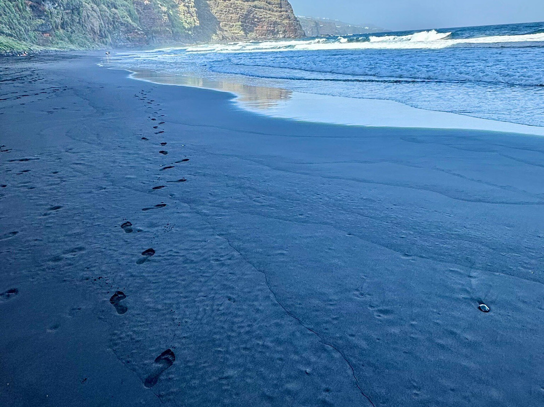 Playa Nogales-Puntallana必去景点