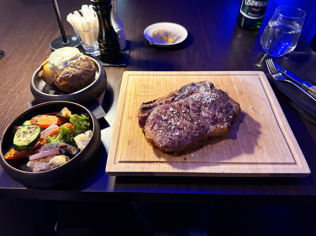 Prime Cut & Cigar Room