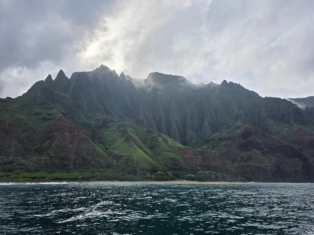 Catamaran Kahanu-埃里埃利必去景点