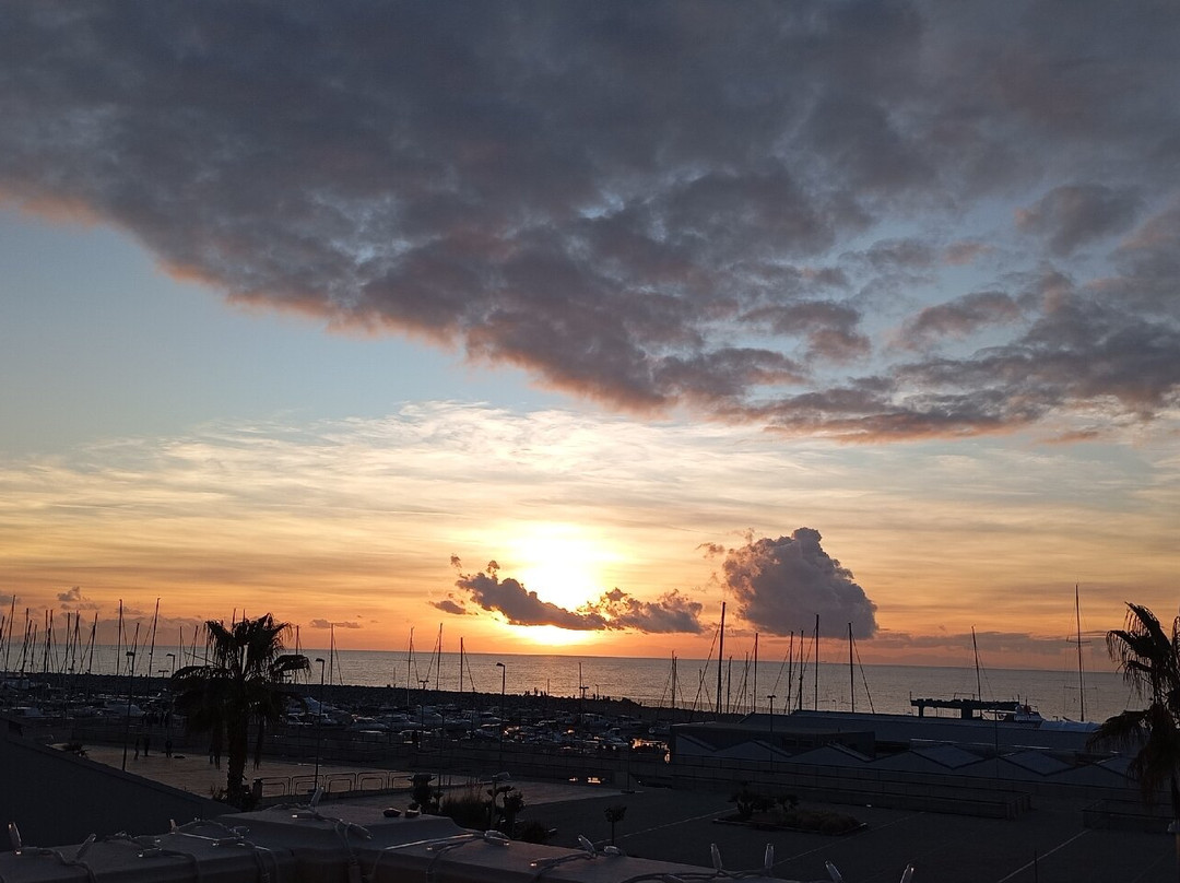 桑塔瑟西里亚酒店主图