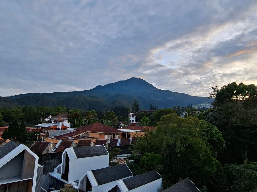 Facade Hotel by Azana主图