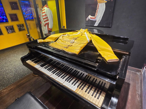 Kasmira Zanzi Tours-桑给巴尔岛必去景点