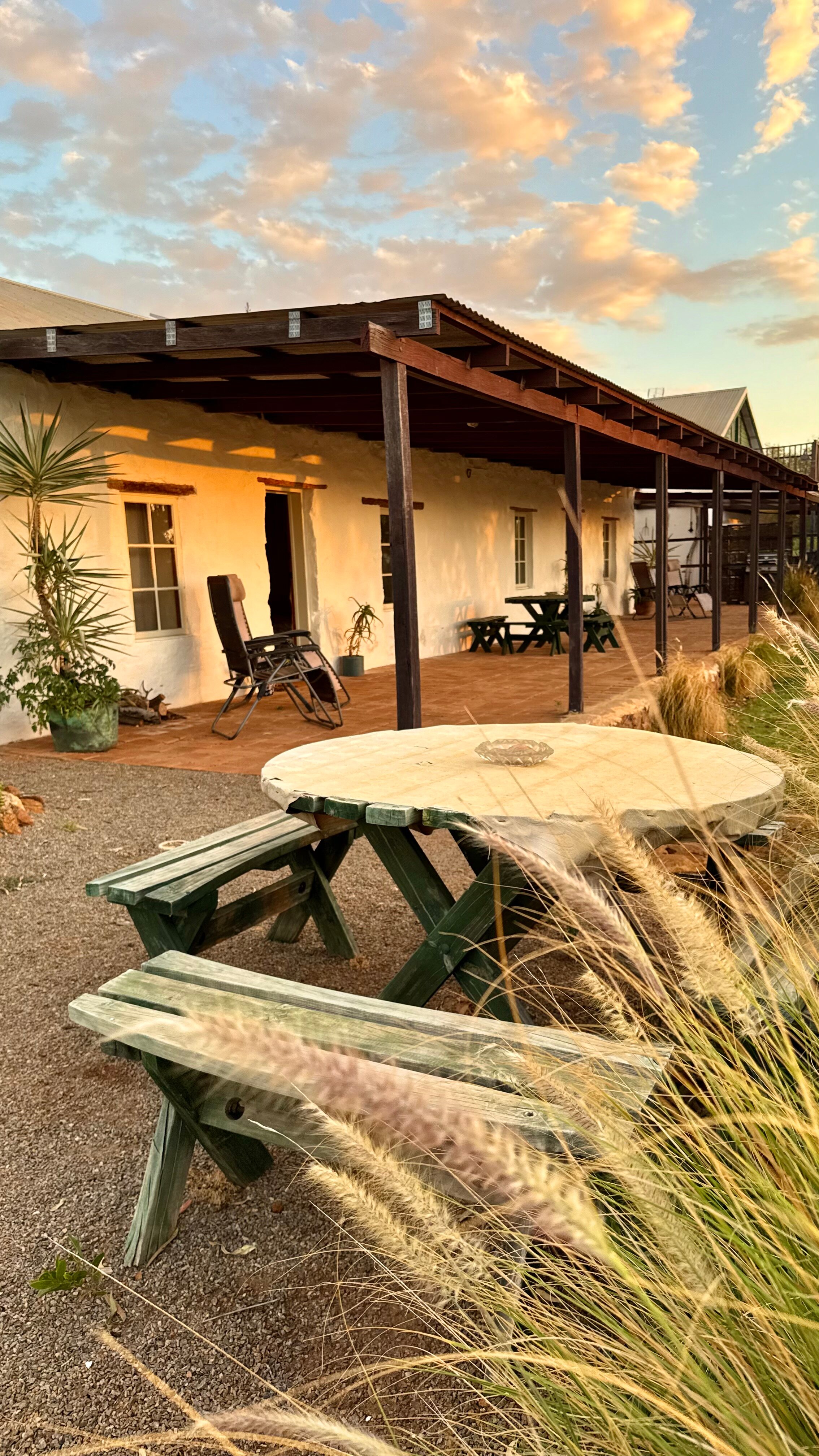 The Long Cottage-官方