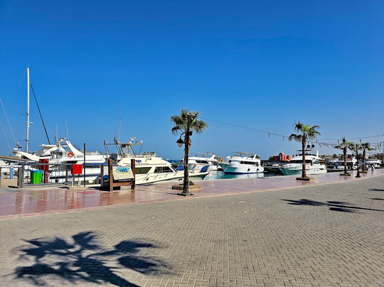 赫尔格达旅游景点-Hurghada Marina