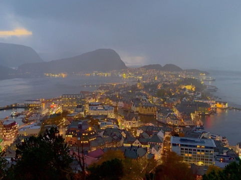 Aksla Mountain-奥勒松必去景点