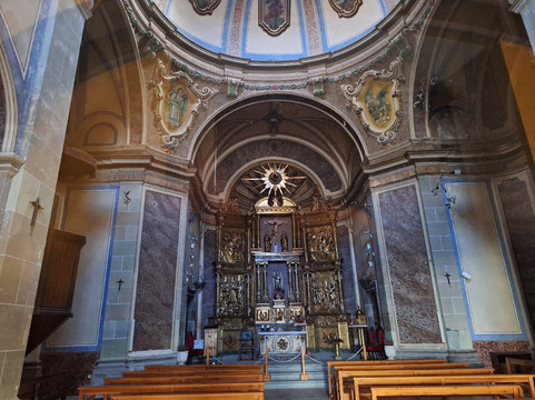Iglesia de Sant Miquel-卢佩特必去景点