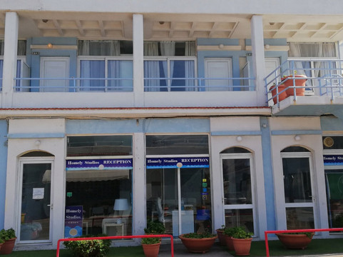 宾至如归的工作室主图