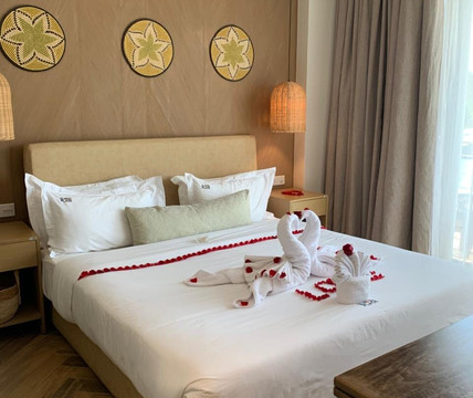 特里亚努姆乌尔瓦兹广场酒店主图