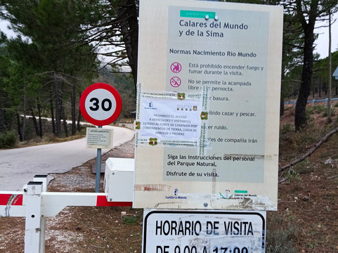 Rio Mundo Headwaters-Riopar必去景点