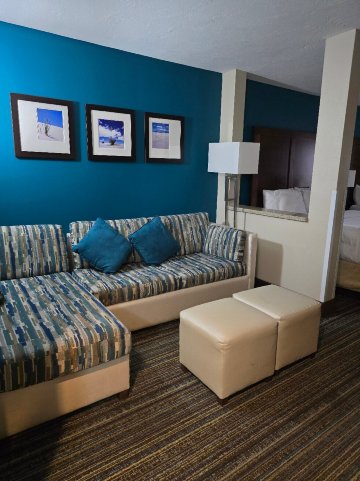 舒适套房酒店-拉斯克鲁塞斯25号州际公路北-官方