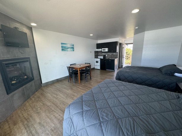 日落海滨旅馆-客卧