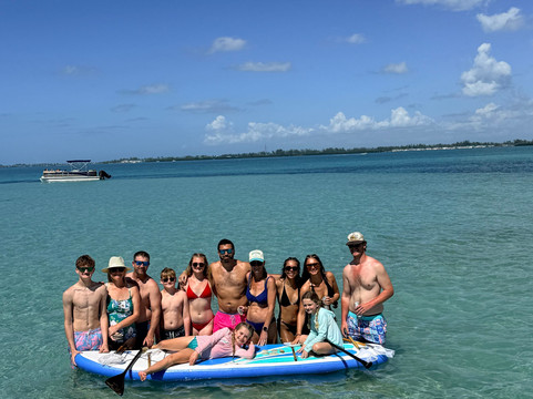 Crysten’s AMI Boat Tours-Holmes Beach必去景点