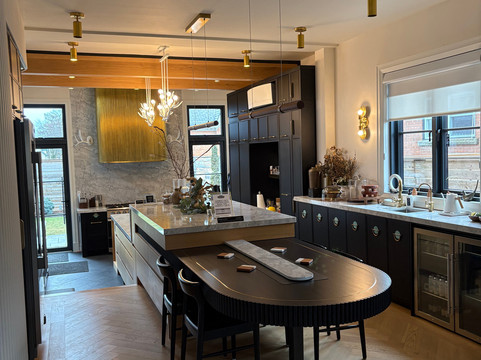 The Dover George主图