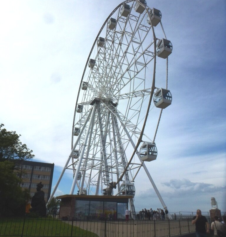 Ferris wheel "Eye of the Baltic"-泽列诺格拉茨克必去景点