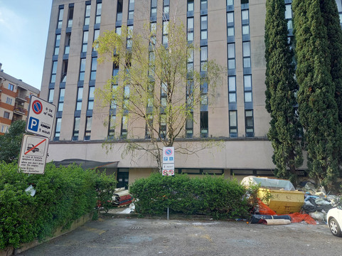 马克西姆酒店主图