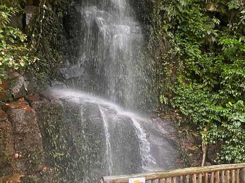 LandPoint Turismo-伊利亚贝拉必去景点