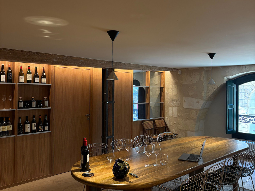 La Belle Cave-Artigues-pres-Bordeaux必去景点
