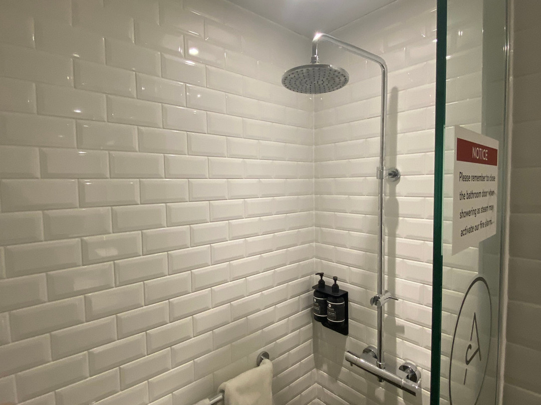 伦敦希思罗阿罗特尔酒店主图