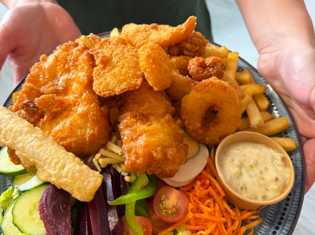 Sadies Takeaway & Cafe