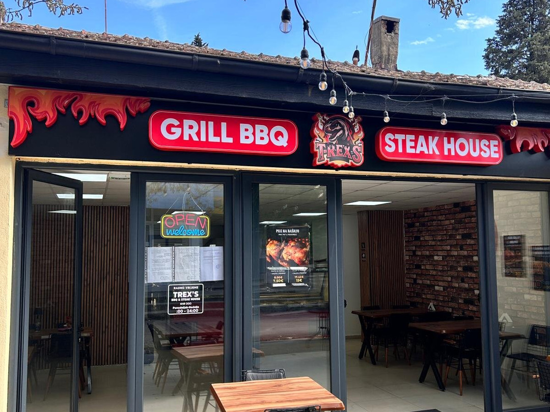 T-REX BBQ & STEAK HOUSE