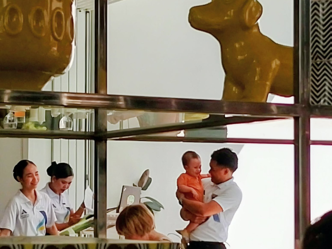 柯伦特阿斯托里亚酒店主图