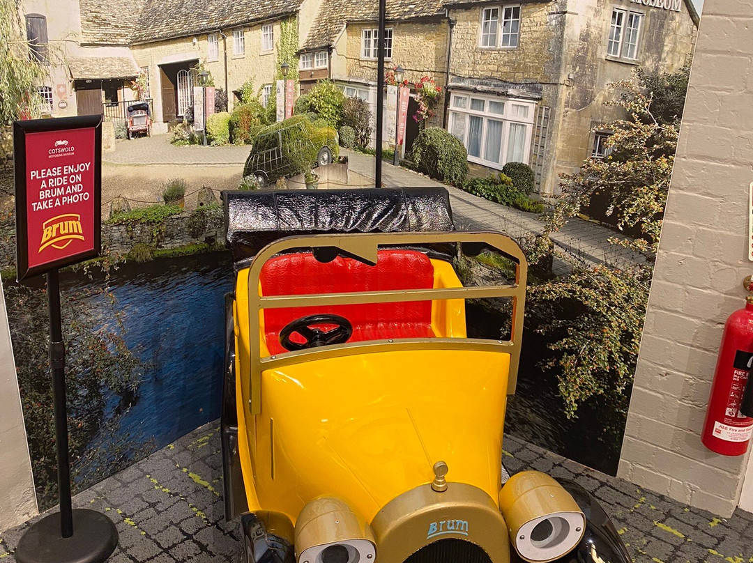 科茨沃尔德汽车博物馆-水上伯顿必去景点