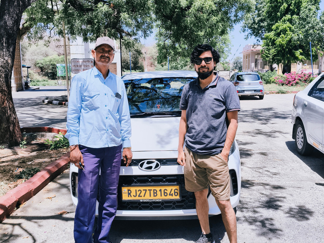 KRISHNA Tours & Taxi-乌代布尔必去景点