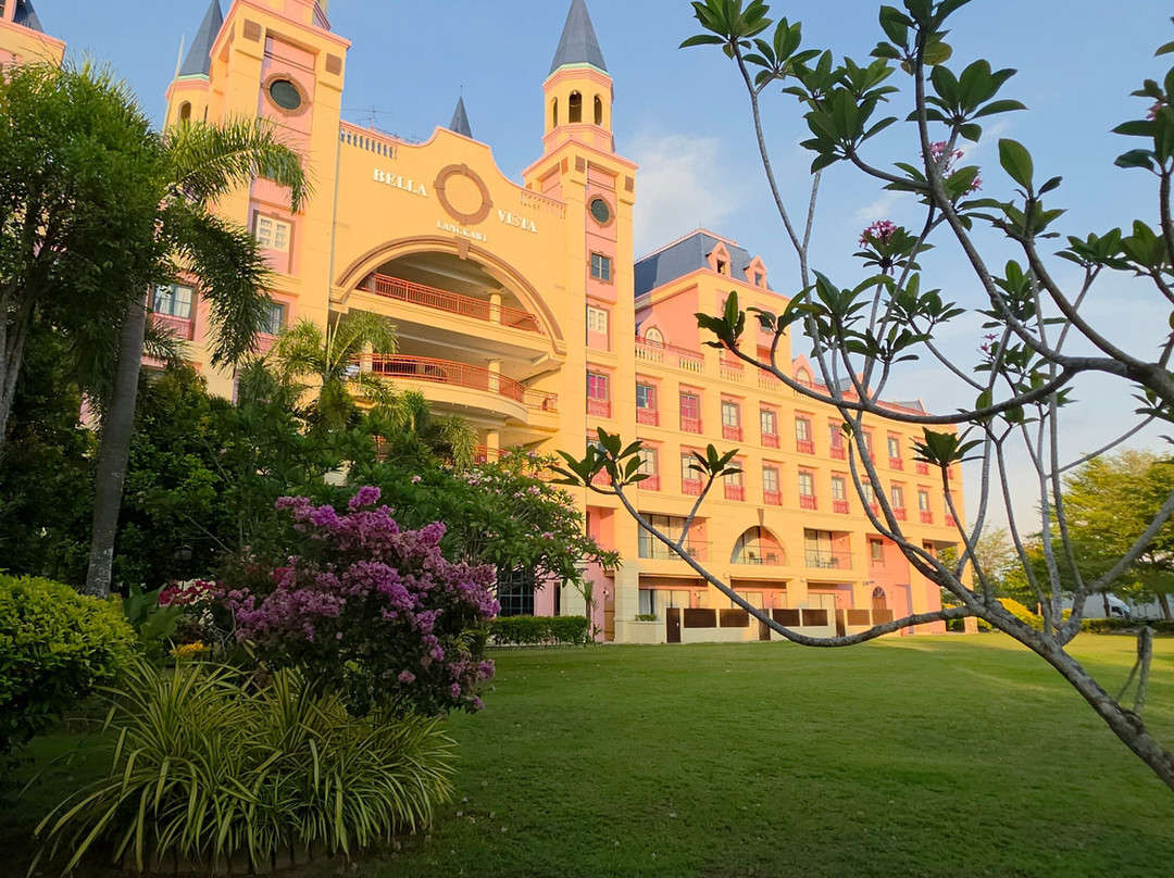 兰卡威贝拉维斯达海滨度假村主图