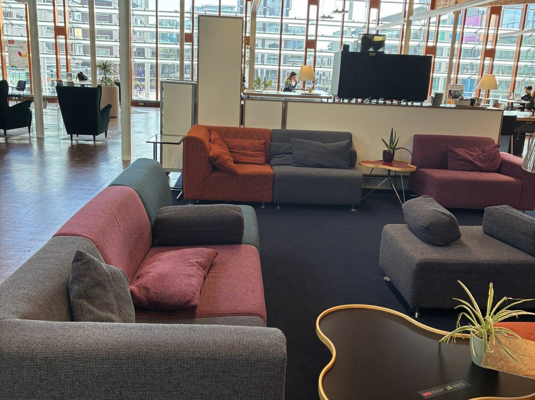 de Bibliotheek Amstelland-阿姆斯特尔芬必去景点