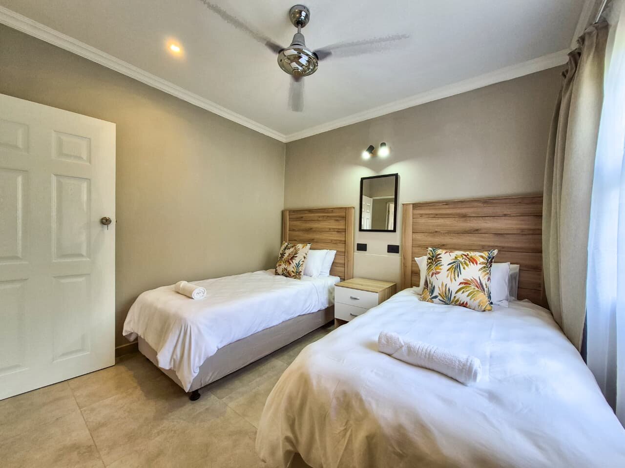 Port Edward Holiday Resort-旅行者