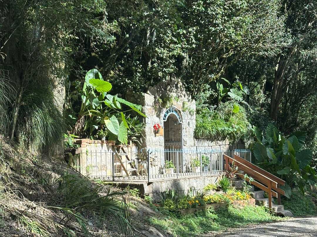 Gruta Nossa Senhora De Lourdes-Farroupilha必去景点