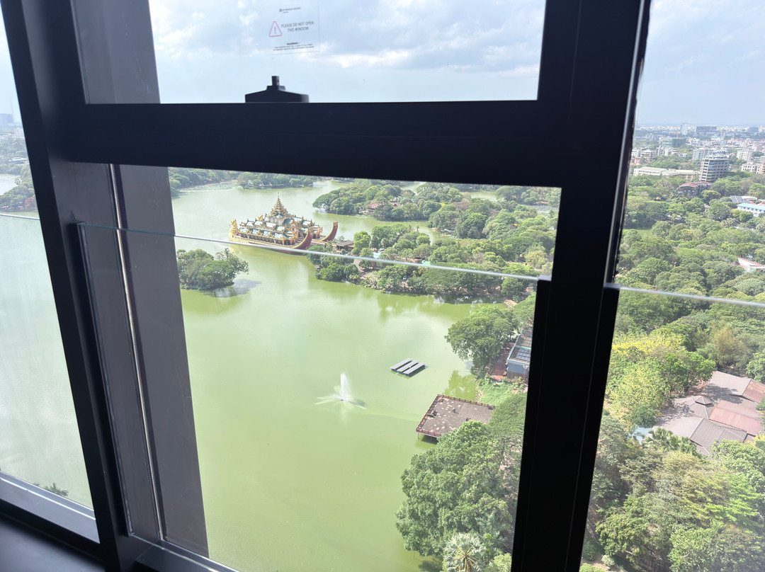 仰光温德姆至尊酒店主图