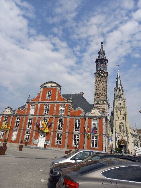Basiliek Onze-Lieve-Vrouw-Hemelvaart-圣特雷登必去景点