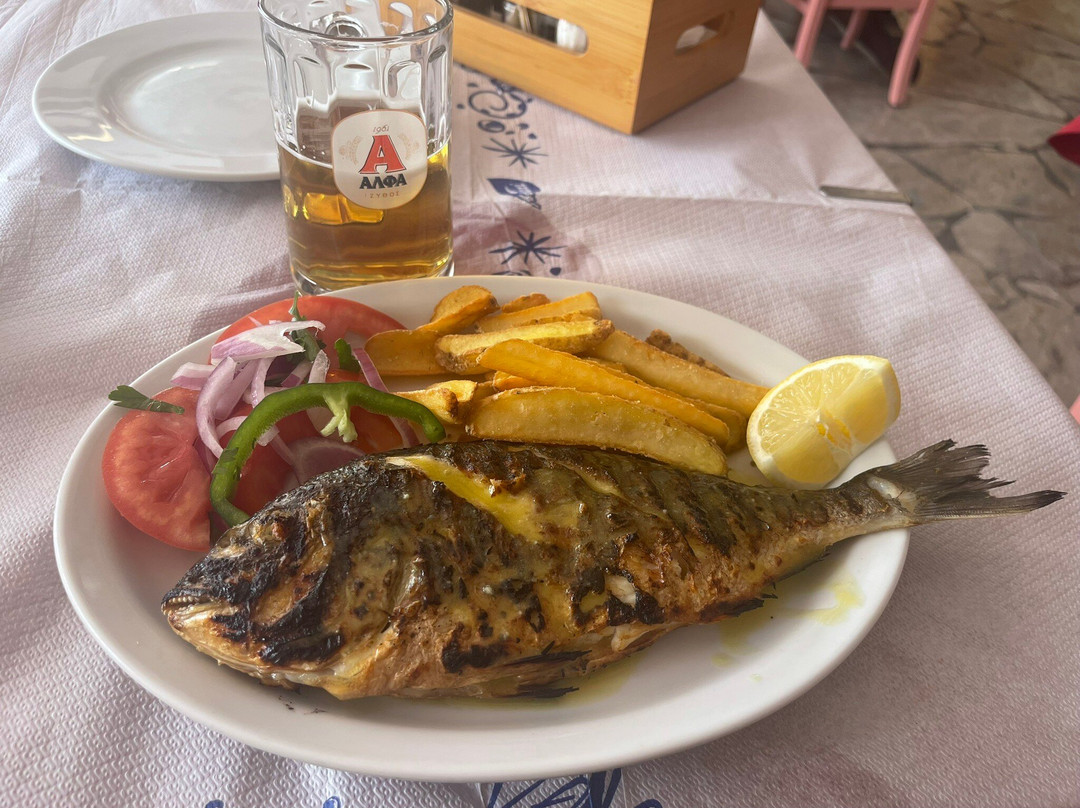 To Spitiko Taverna