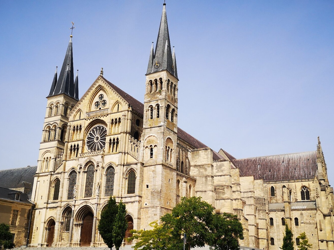 Basilique Saint-Remi-兰斯必去景点