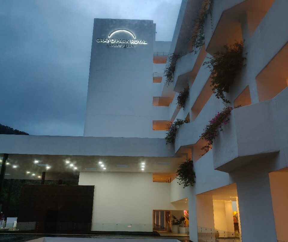皇家公园瓦拉塔港大酒店 - 全包式主图