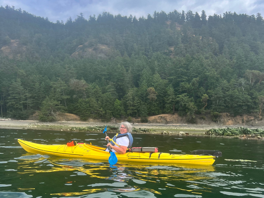 Dog Mermaid Eco Excursions, Kayak Rentals & Retreats-Pender Island必去景点
