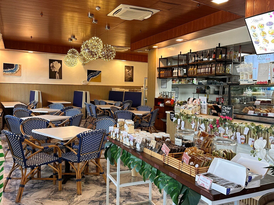 Santiago Cove Hotel and Restaurant主图