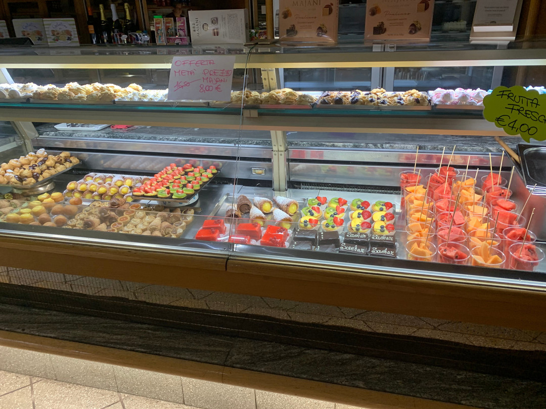 Bar Pasticceria Forno Aurora